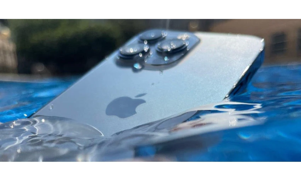 How to take Underwater Photos with iPhone?