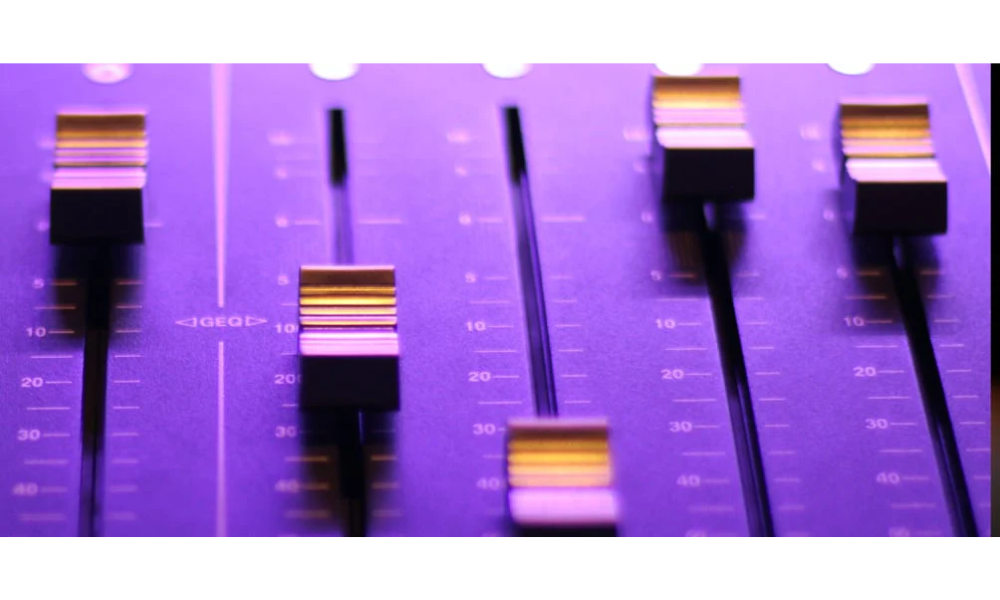 Everything You Need to know About Spatial Audio on Airpods