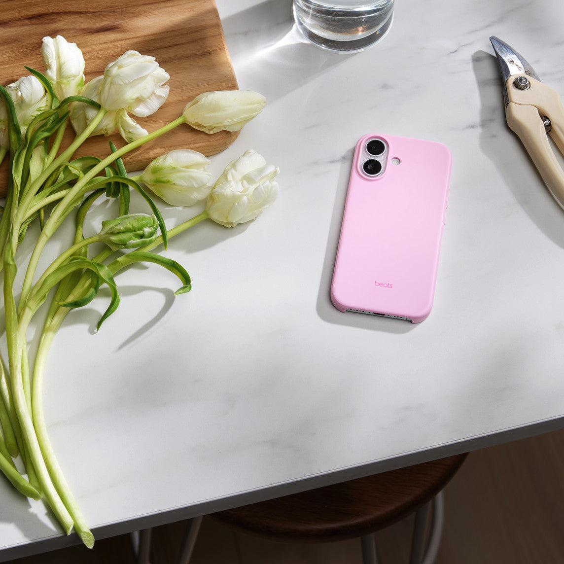 Beats iPhone 17 Case with MagSafe and Camera Control Pebble Pink