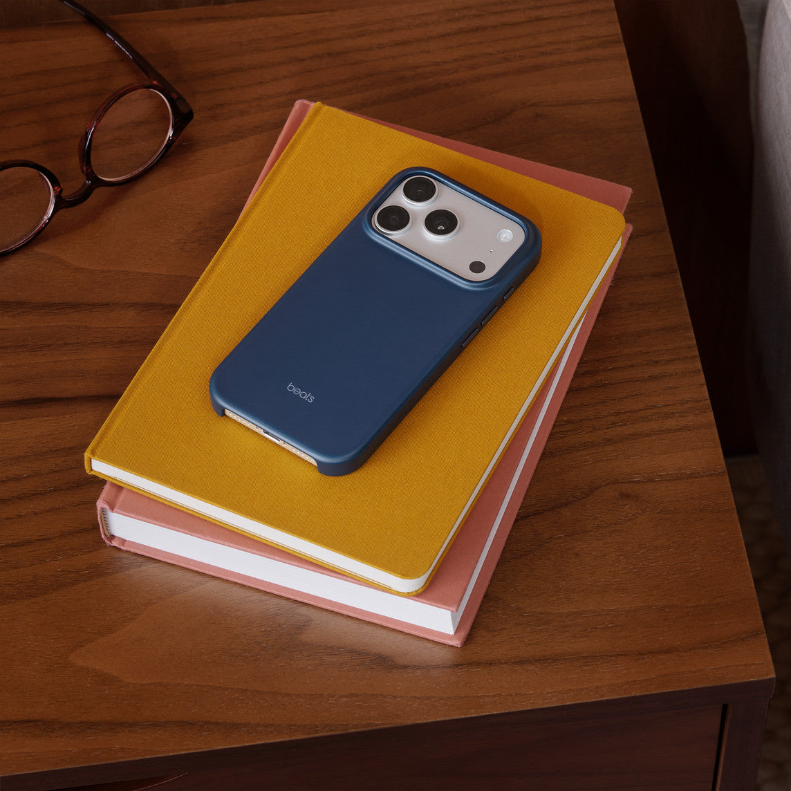 Beats iPhone 17 Pro Case with MagSafe and Camera Control Bedrock Blue