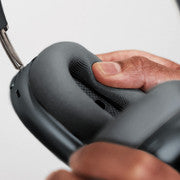 Vonmählen_Air_Cushions_for_AirPods_Max_Navy_image_position_4