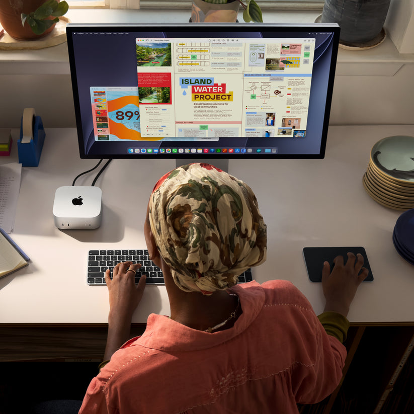 Mac_mini_M5_Pro_Silver_PDP_Image_Position_7__en-AE