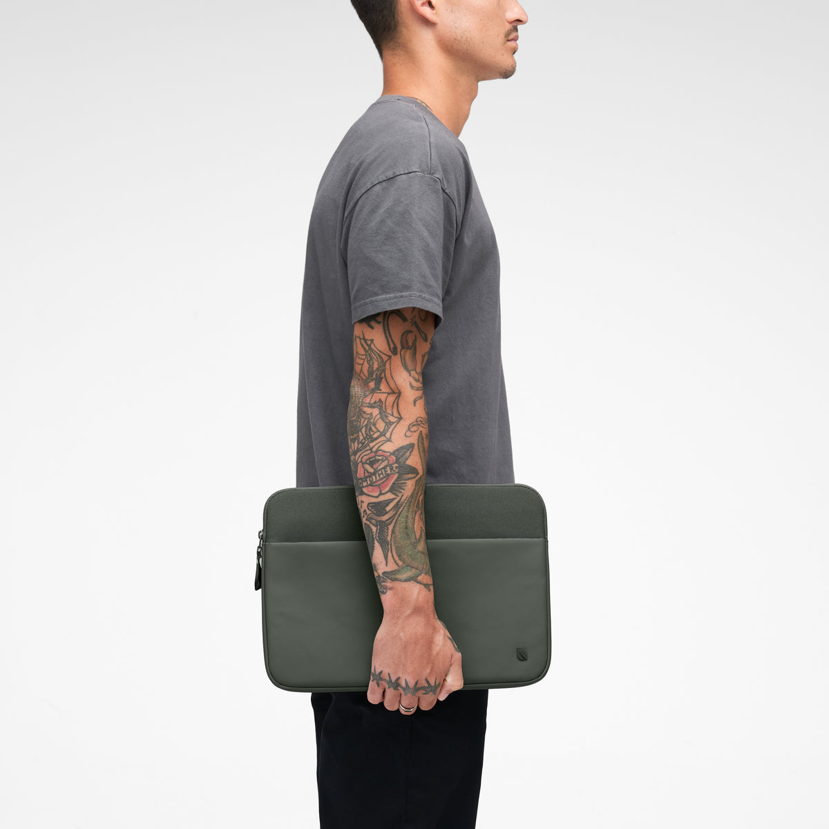Incase A.R.C. Sleeve For 14-Inch Laptops - Smoked Ivy