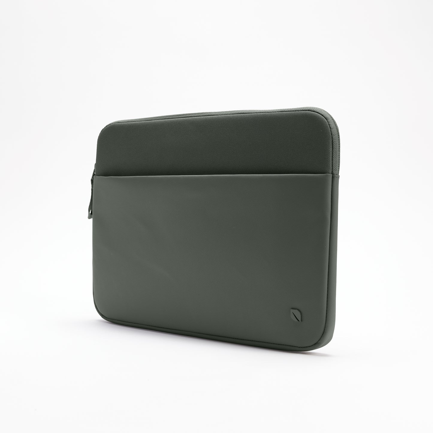 Incase A.R.C. Sleeve For 14-Inch Laptops - Smoked Ivy