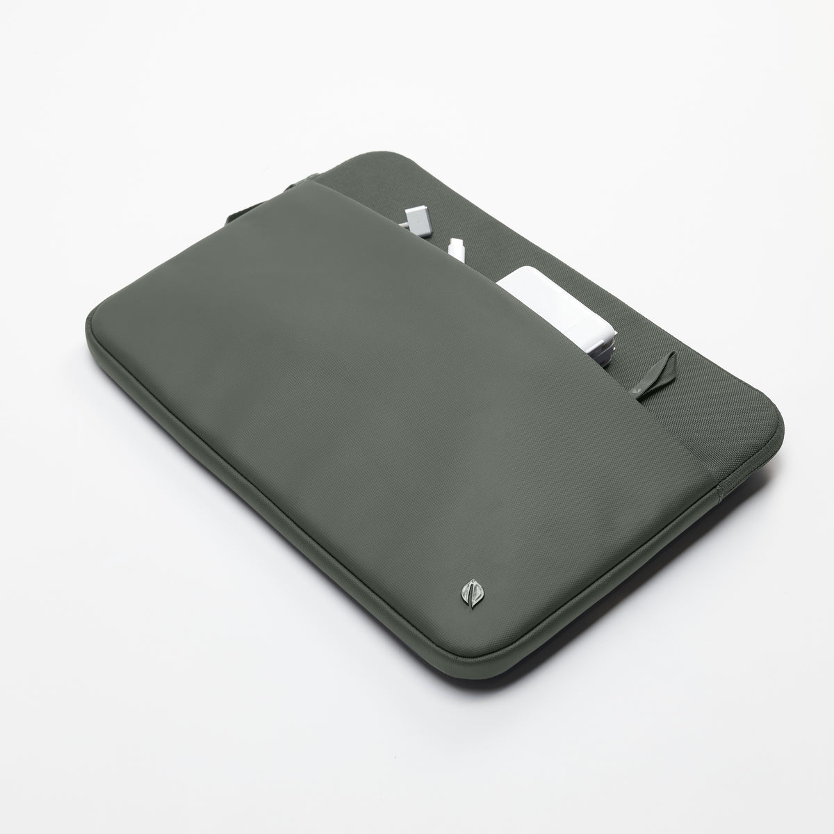 Incase A.R.C. Sleeve For 14-Inch Laptops - Smoked Ivy