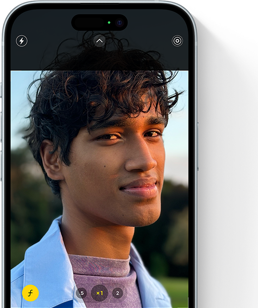 iPhone 15 يعرض وضع صورة البورتريه