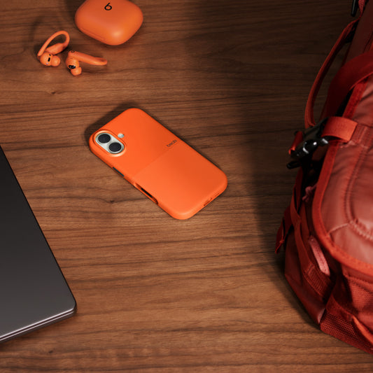 Beats_iPhone_17_Rugged_Case_with_MagSafe_and_Camera_Control_Sierra_Orange_image_position_2