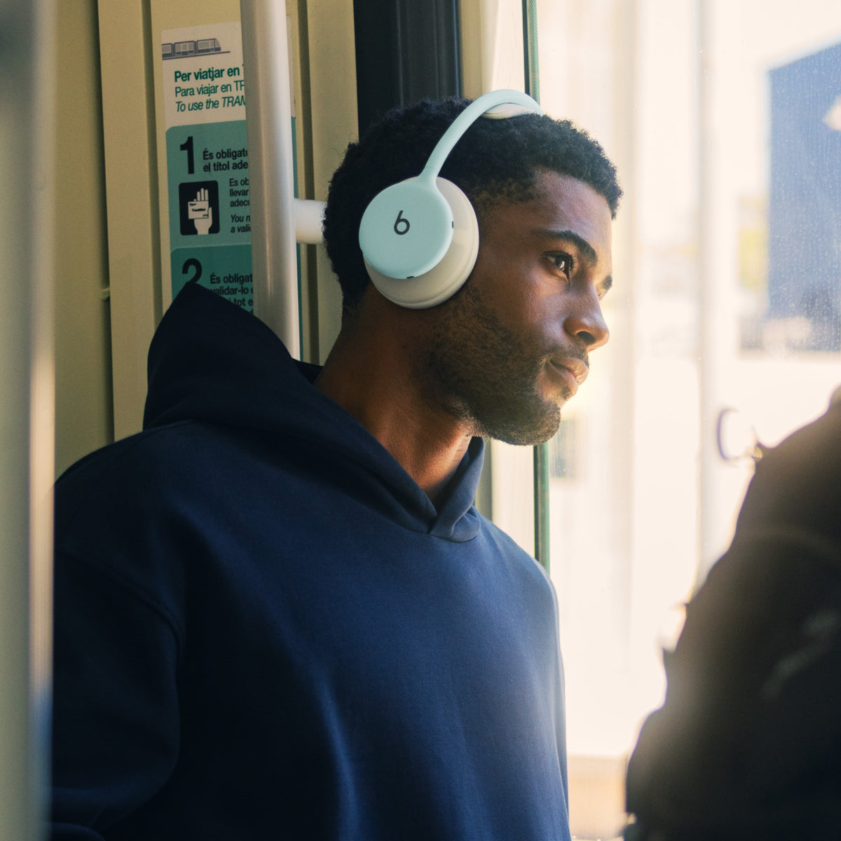 Beats 360 Over-Ear Headphones - Sky with Sky Performance Knit Cushions